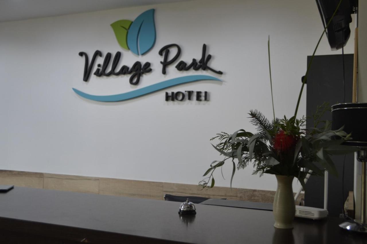 Village Park Тандил Экстерьер фото
